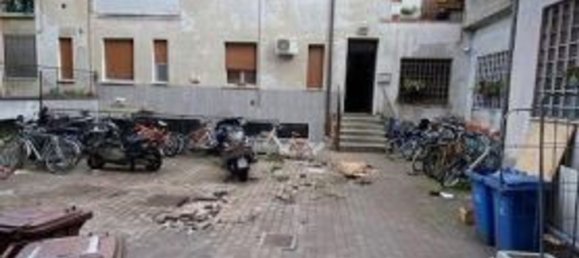 Apartamento de 3 divisões em Garbagnate Milanese, Italy N.º 6867 4