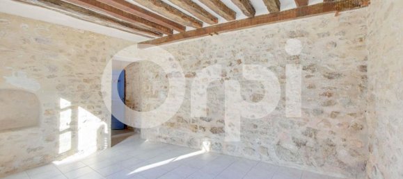 Studio à Senlis, France No. 42433 2