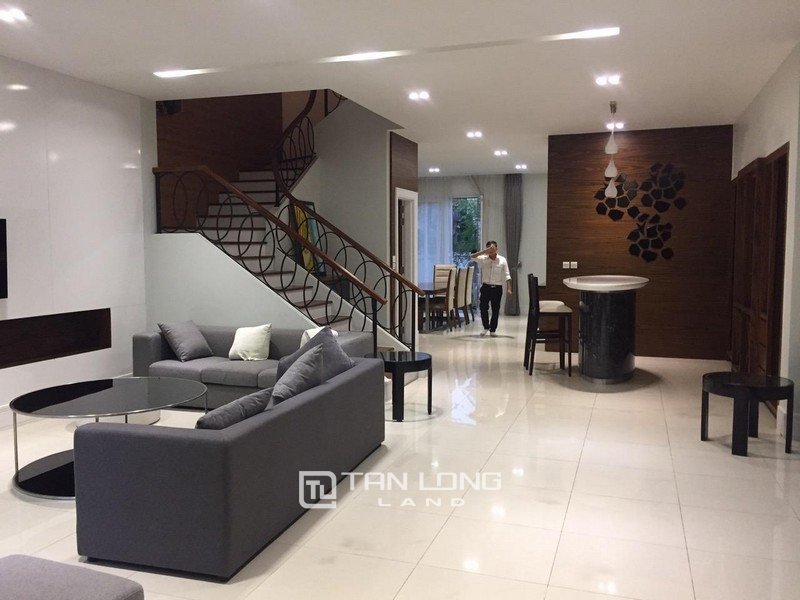 Villa T3 em Long Bien, Vietnam N.º 2093