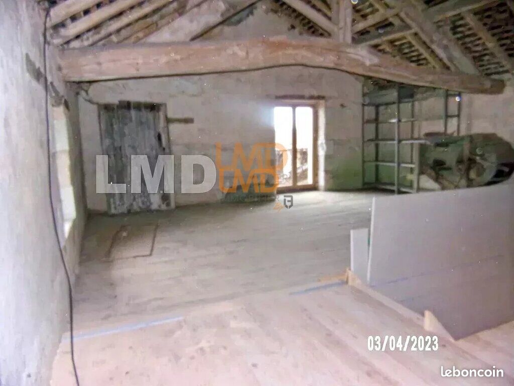 3 chambres Maison à Moncontour, France No. 337753