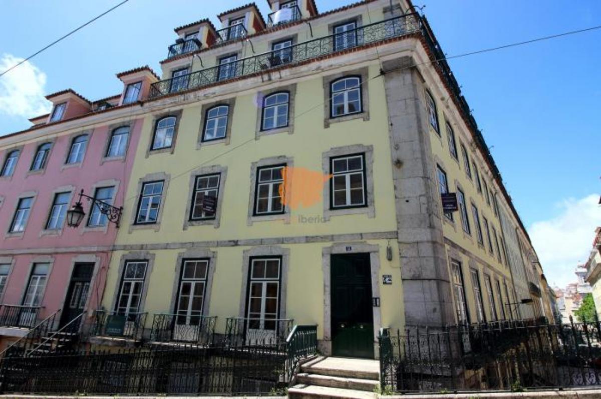 2 bedrooms Apartment in Lisbon, Portugal No. 3216