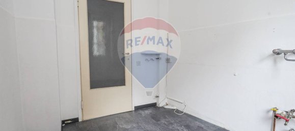 2 bedrooms Apartment in Bergamo, Italy No. 327938 17