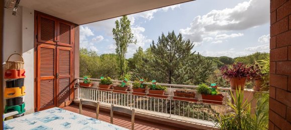 4 rooms Apartment in Rome, Italy No. 291962 3