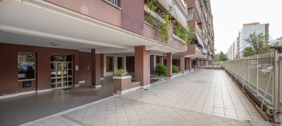 4 rooms Apartment in Rome, Italy No. 291962 16