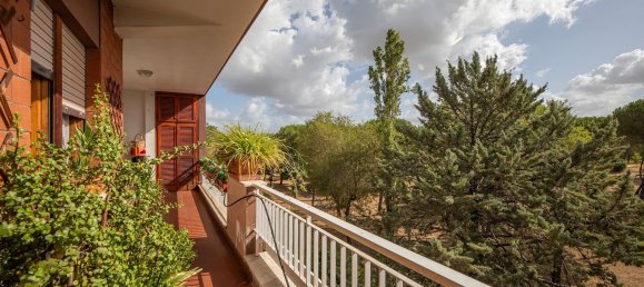 4 rooms Apartment in Rome, Italy No. 291962 2