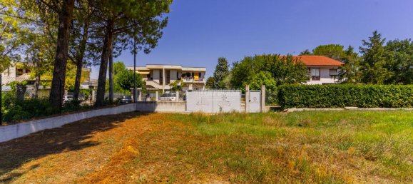 Terrain à Macerata, Italy 1763m² No. 231814 6