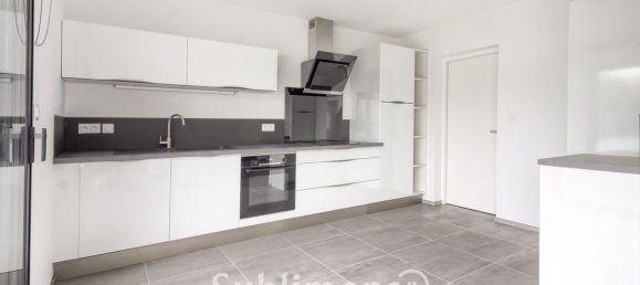 4 Schlafzimmer Haus in Locmaria-Grand-Champ, France, Nr. 200540 2