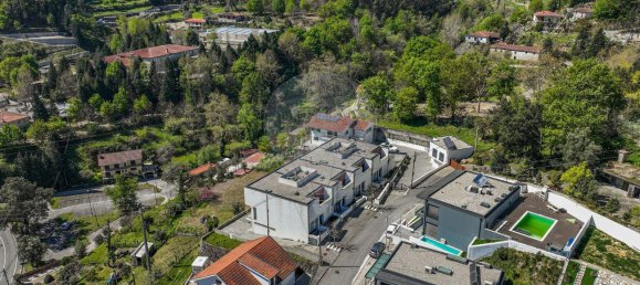 Casa de 3 dormitorios en Rio Caldo, Portugal No. 175582 28