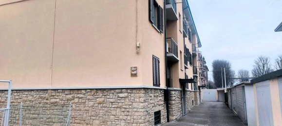 2-Zimmer Wohnung in Osio Sotto, Italy, Nr. 112758 2