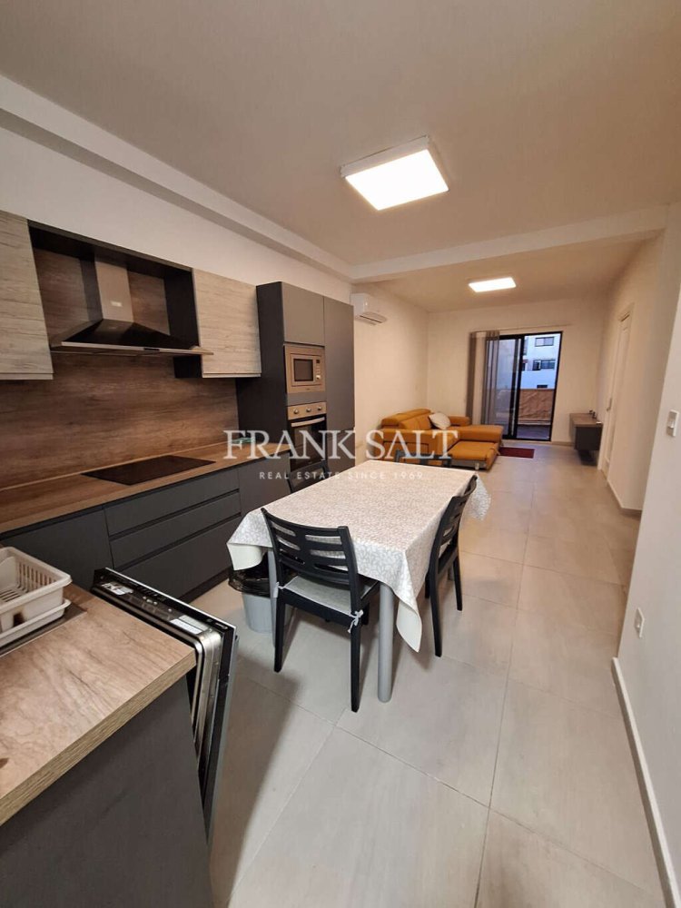 Квартира с 2 спальнями в Мсида, Мальта № 3503