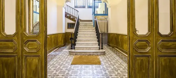 254m² Office in Cannes, France No. 290127 24