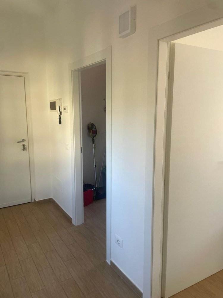 Apartamento T2 em Toscolano Maderno, Italy N.º 370613