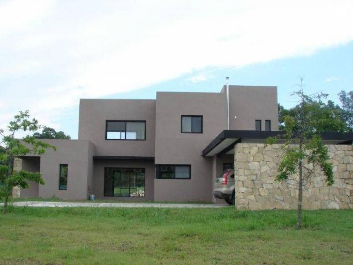 3 bedrooms House in Escobar, Argentina No. 8690