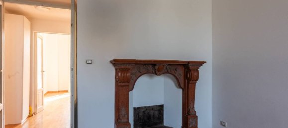 2 bedrooms Apartment in Milan, Italy No. 369947 13