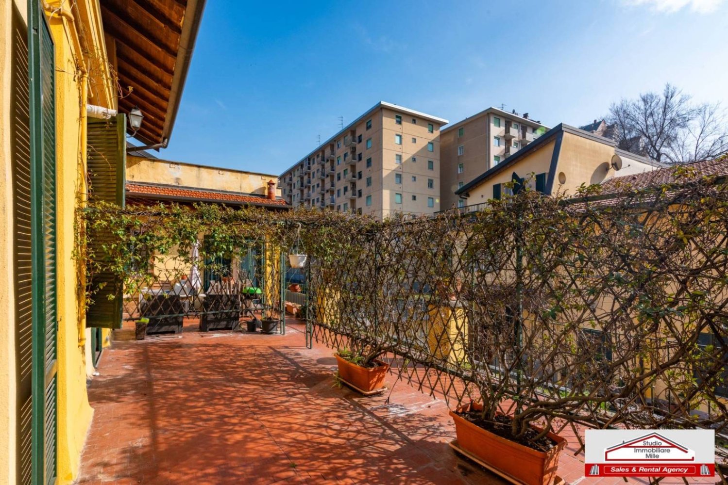 2 bedrooms Apartment in Milan, Italy No. 369947