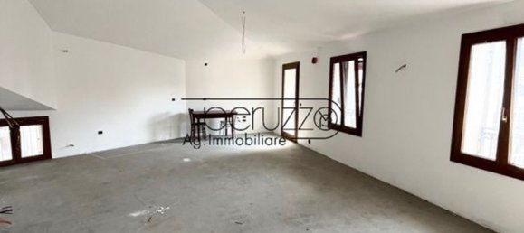 6-Zimmer Wohnung in Marostica, Italy, Nr. 278385 5