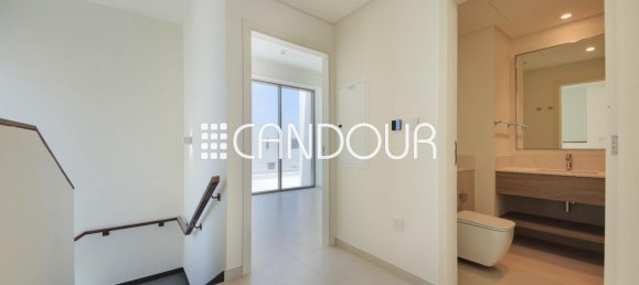 Villa de 3 dormitorios en The Valley, UAE No. 94075 8