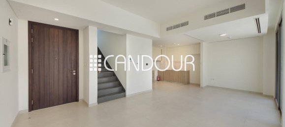 Villa de 3 dormitorios en The Valley, UAE No. 94075 6