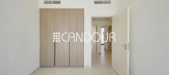 Villa de 3 dormitorios en The Valley, UAE No. 94075 11