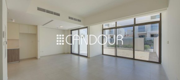 Villa de 3 dormitorios en The Valley, UAE No. 94075 2