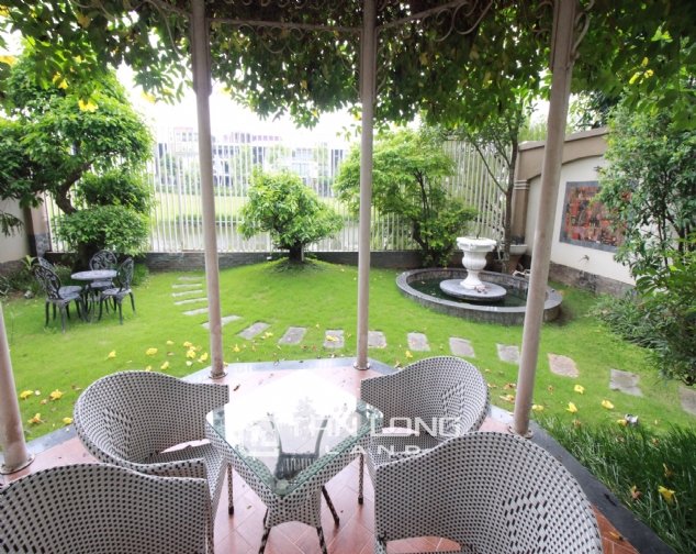 5 غرف نوم فيلا في Tay Ho, Vietnam رقم 1155