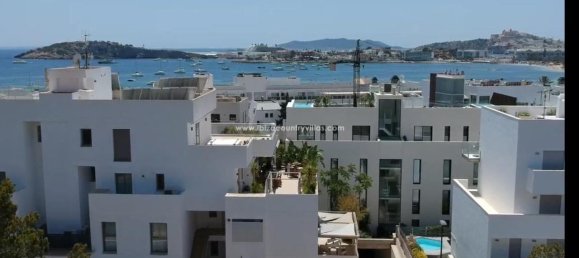 Квартира с 3 спальнями в Ивиса, Испания № 169090 4