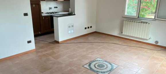 3-salle Maison à Castiglione Chiavarese, Italy No. 310669 3