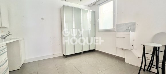 5 rooms Apartment in Massy, France No. 130336 8