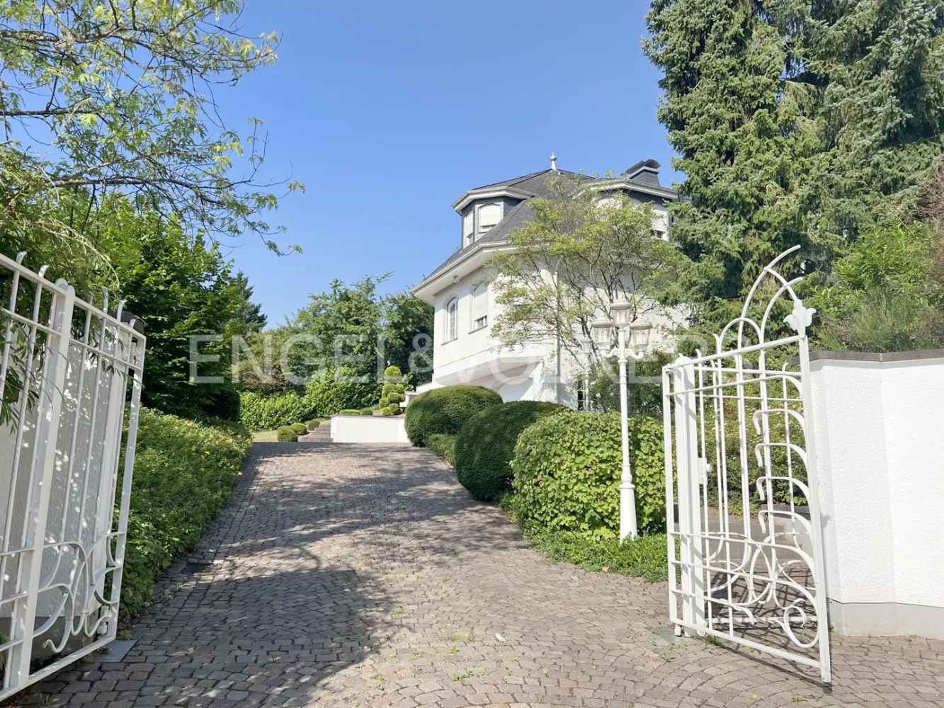 5 Schlafzimmer Villa in Trier-Saarburg, Germany, Nr. 205447
