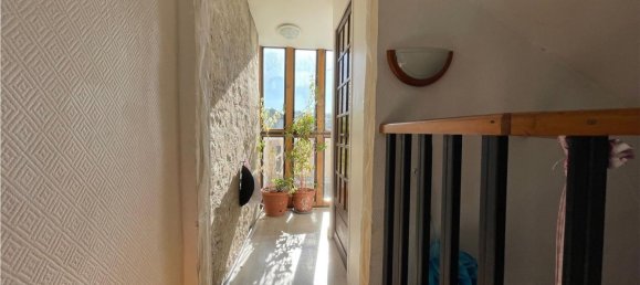 4 Schlafzimmer Haus in Creil, France, Nr. 67901 14