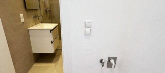 2 rooms Apartment in Rudolfsheim-Funfhaus, Austria No. 242763 11