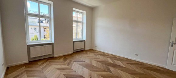 2 rooms Apartment in Rudolfsheim-Funfhaus, Austria No. 242763 3