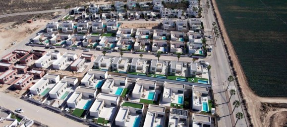 Вилла с 3 спальнями в Альгорфа, Испания № 287325 17