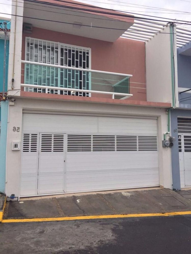 3 bedrooms House in Veracruz, Mexico No. 220205