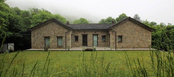 6 rooms House in Borgo Val di Taro, Italy No. 116671 22