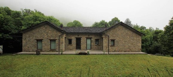 6 rooms House in Borgo Val di Taro, Italy No. 116671 28