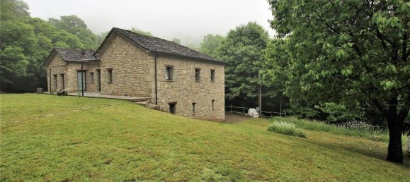 6 rooms House in Borgo Val di Taro, Italy No. 116671 24