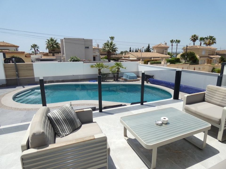 Вилла с 4 спальнями в Сьюдад Кесада, Испания № 183525