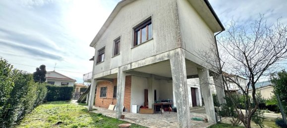 Вилла с 7 комнатами в Сан Джулиано Терме, Италия № 39078 4