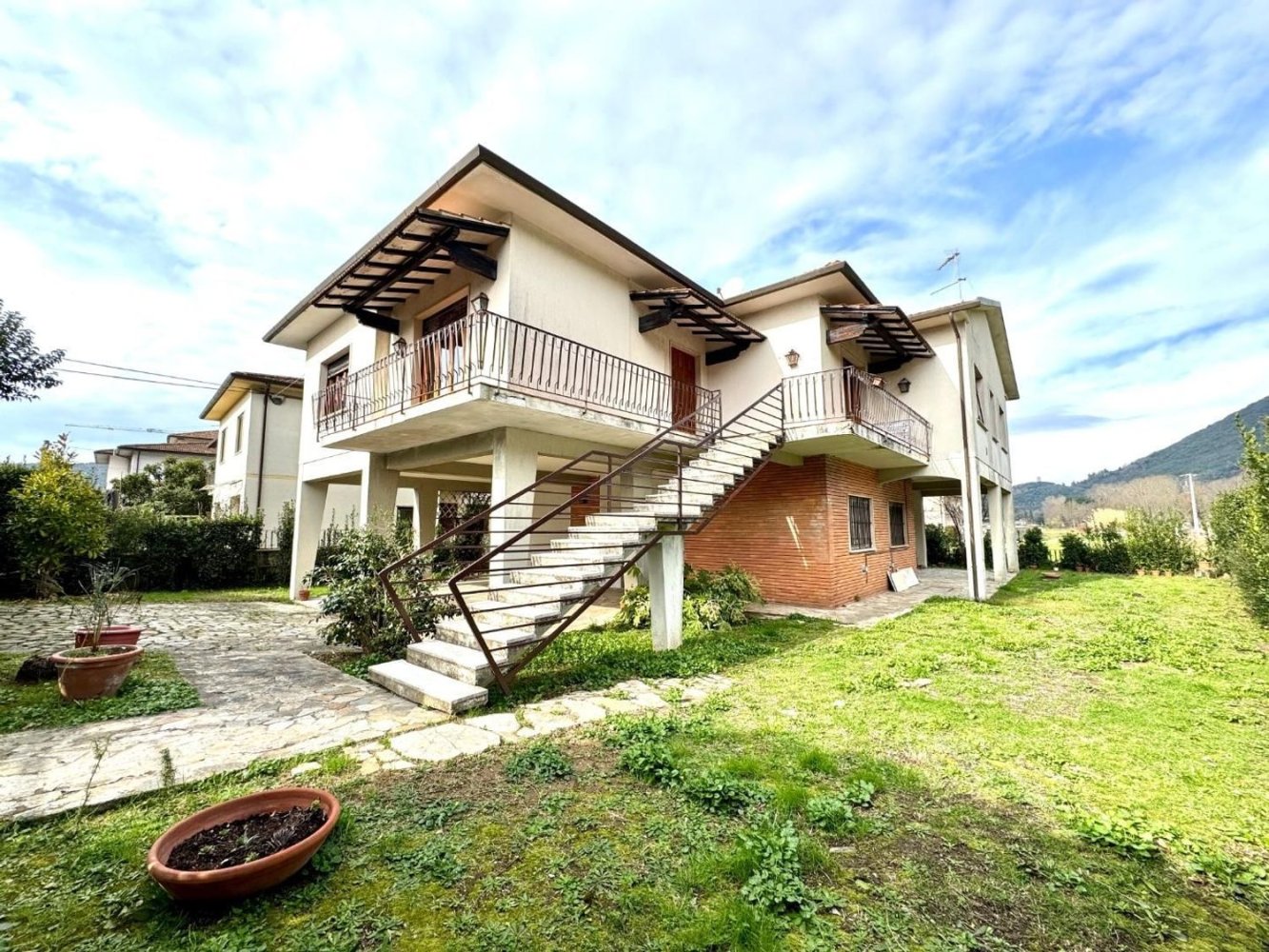 Вилла с 7 комнатами в Сан Джулиано Терме, Италия № 39078