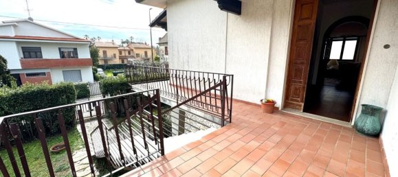 Вилла с 7 комнатами в Сан Джулиано Терме, Италия № 39078 7