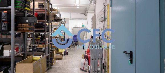 1-salle Propriété commerciale à Cologno Monzese, Italy No. 327552 8