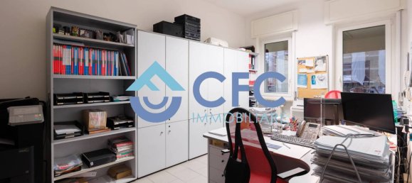 1-salle Propriété commerciale à Cologno Monzese, Italy No. 327552 13