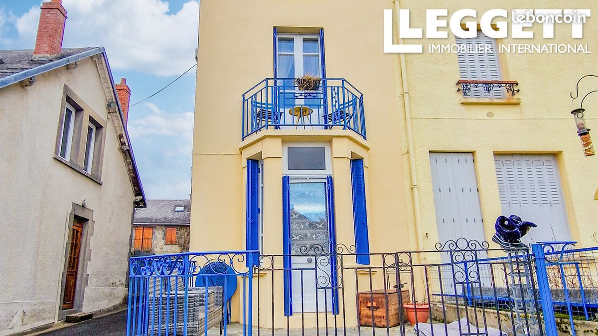 Moradia em banda T3 em Giat, France N.º 206726