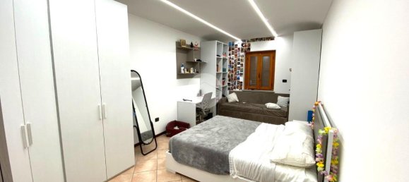 6-salle Villa à Portacomaro, Italy No. 133486 10