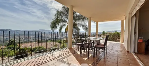 Вилла с 4 спальнями в Периана, Испания № 56059 17