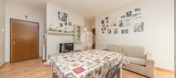 2 bedrooms Apartment in Rome, Italy No. 47728 7