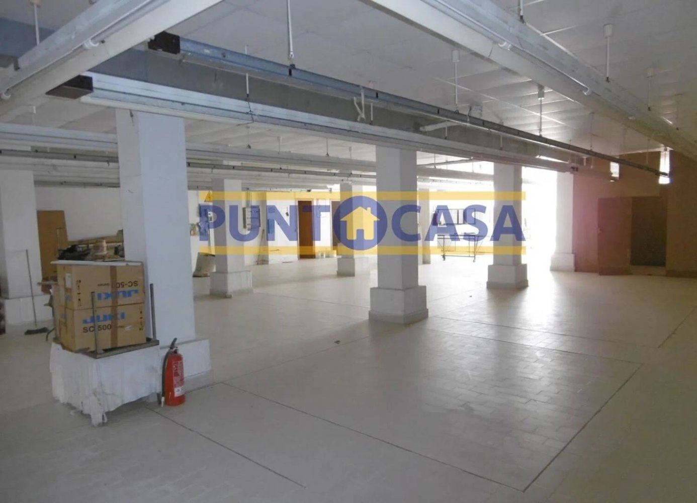 3 rooms Commercial property in Campli, Italy No. 100817