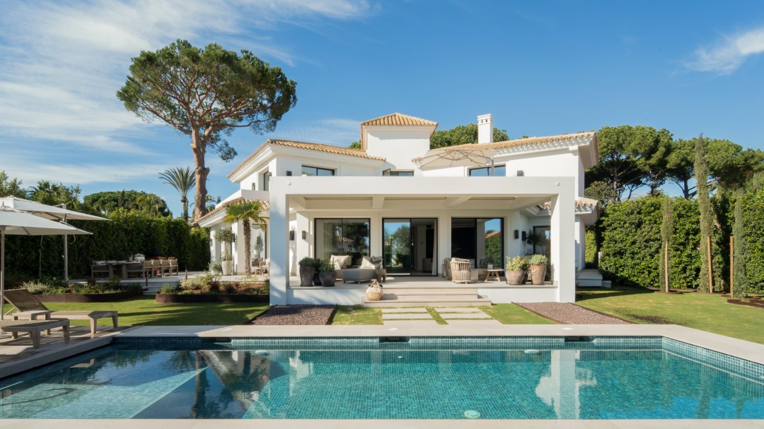 Villa T5 em Marbella, Spain N.º 74990