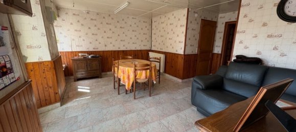 3 Schlafzimmer Haus in Cahagnes, France, Nr. 318778 3